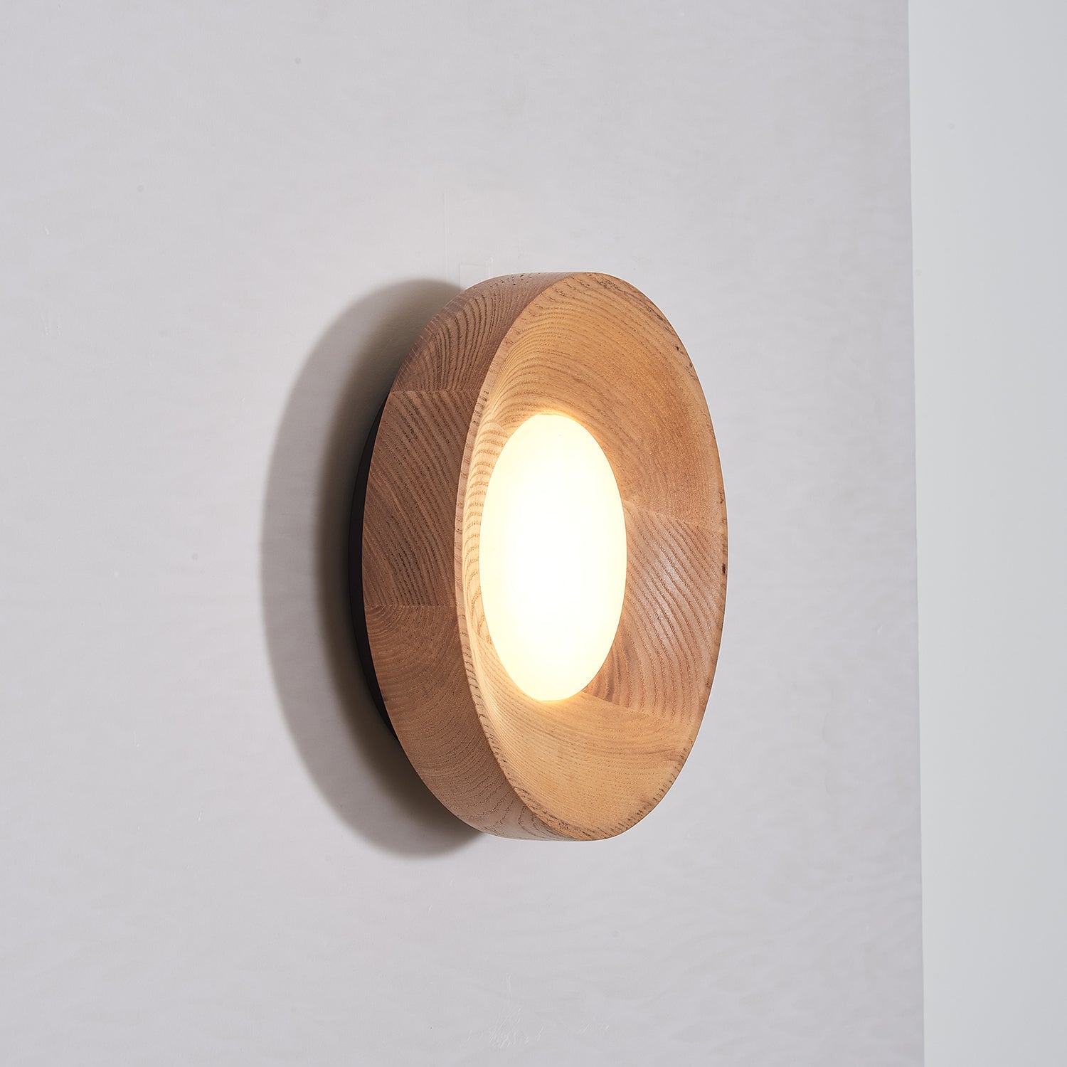 Aldaora Wall Lamp Walnut Wood Acrylic