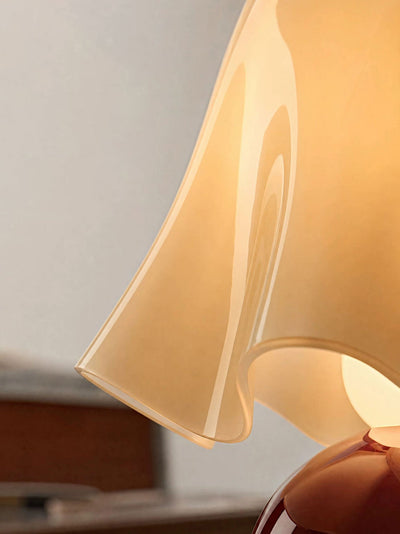 Teriisella Table Lamp