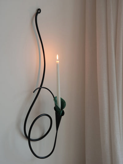 Norarel Lily Candle Holder