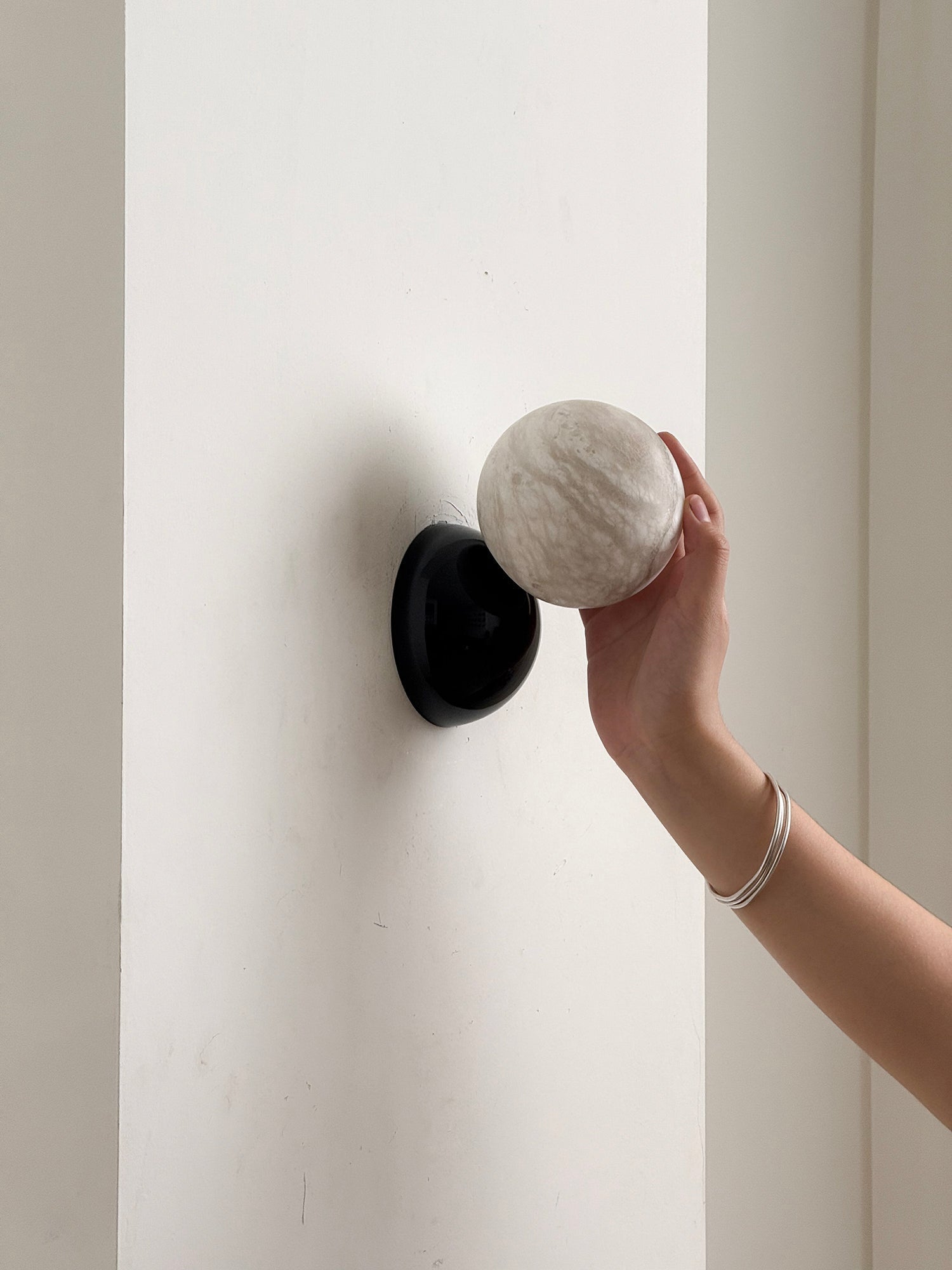 Terielora Wall Lamp