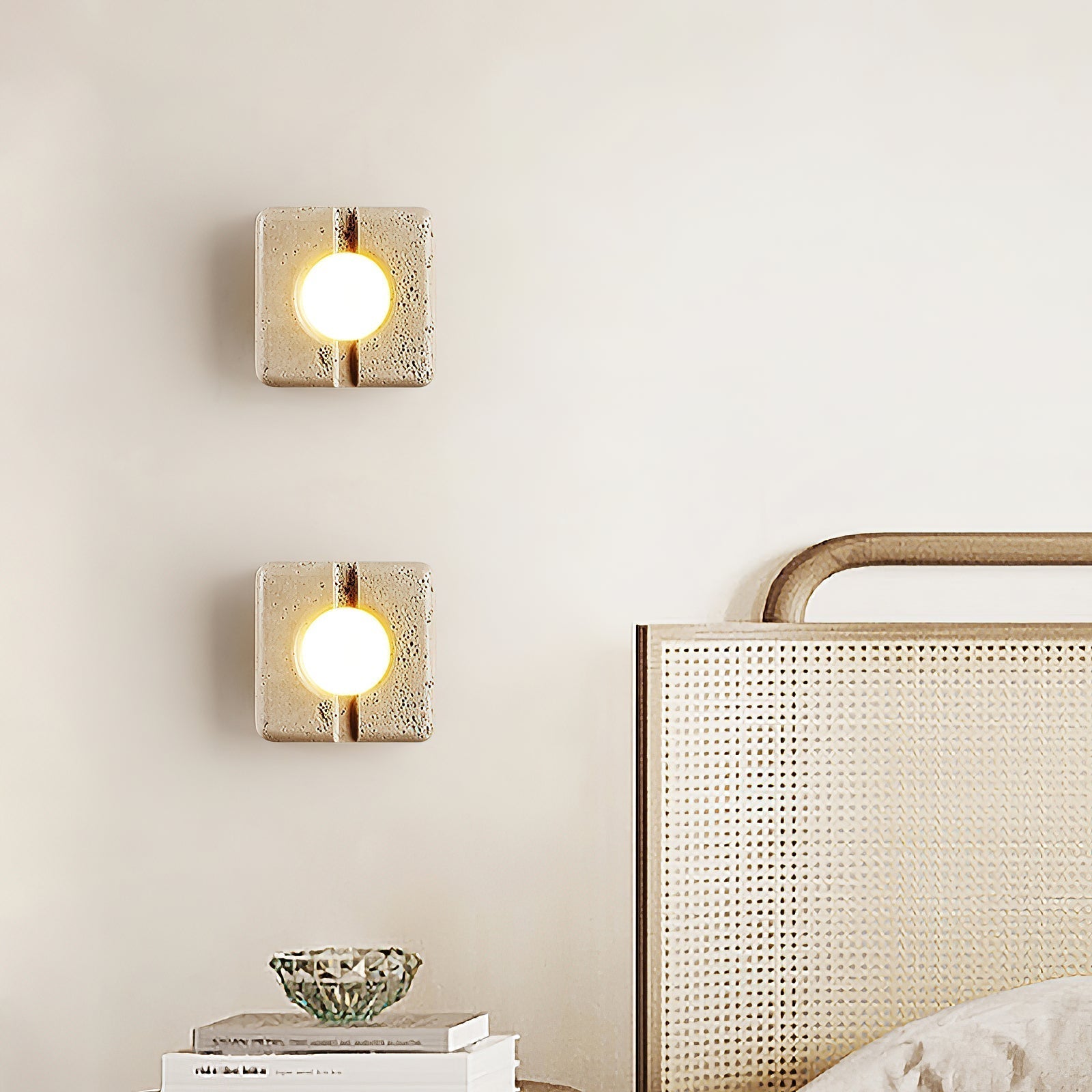 Renorenne Wall Lamp