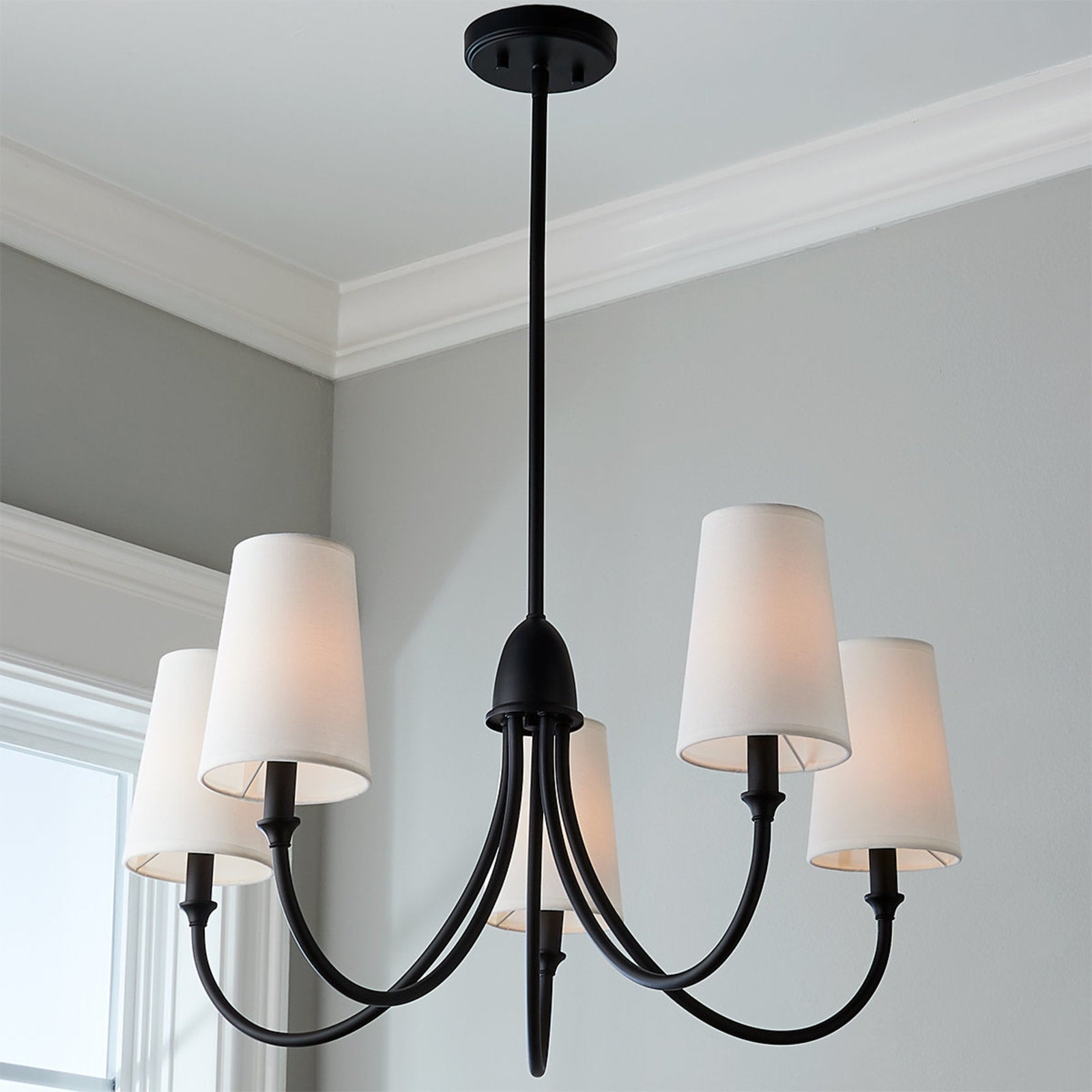 Avenoeon Chandelier