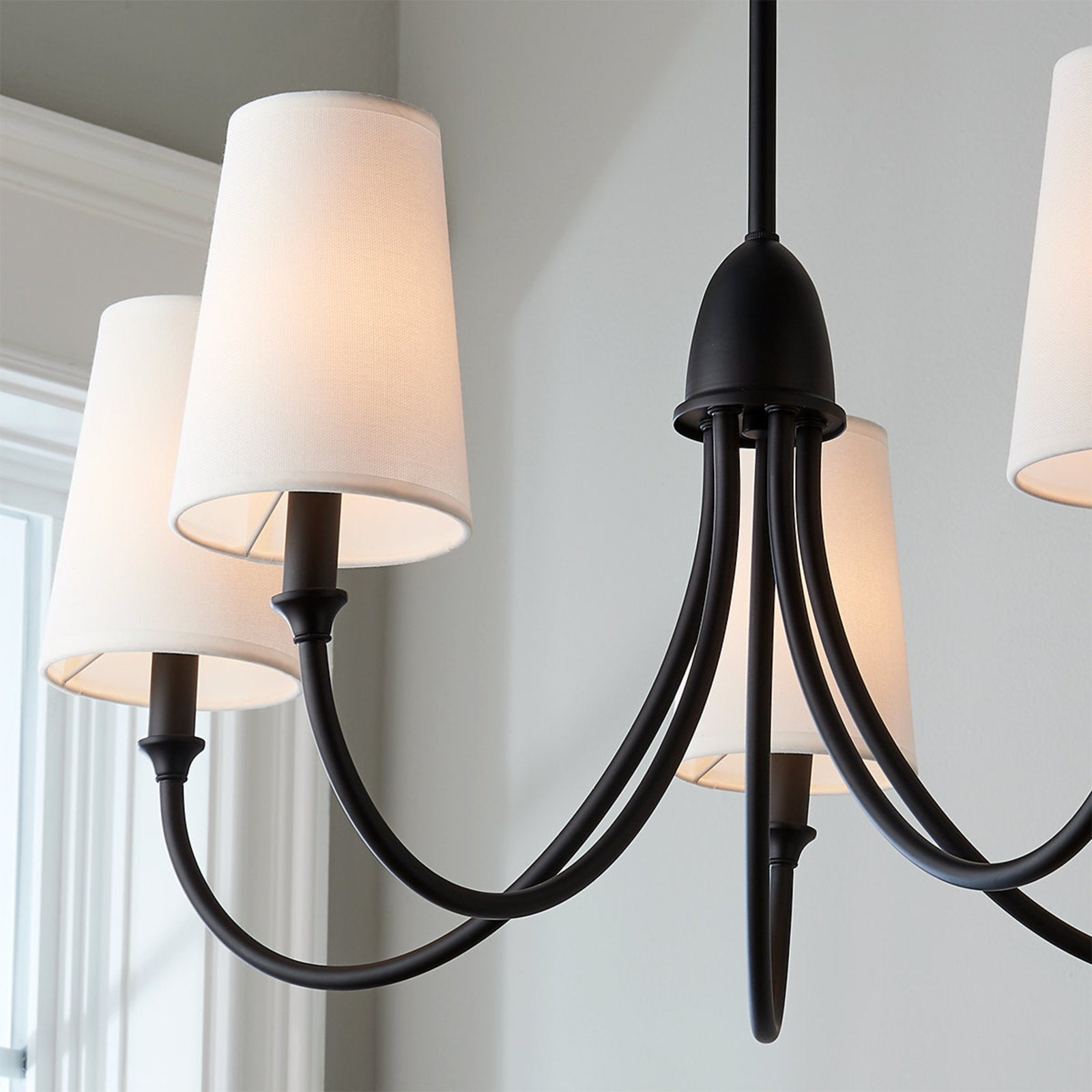 Avenoeon Chandelier