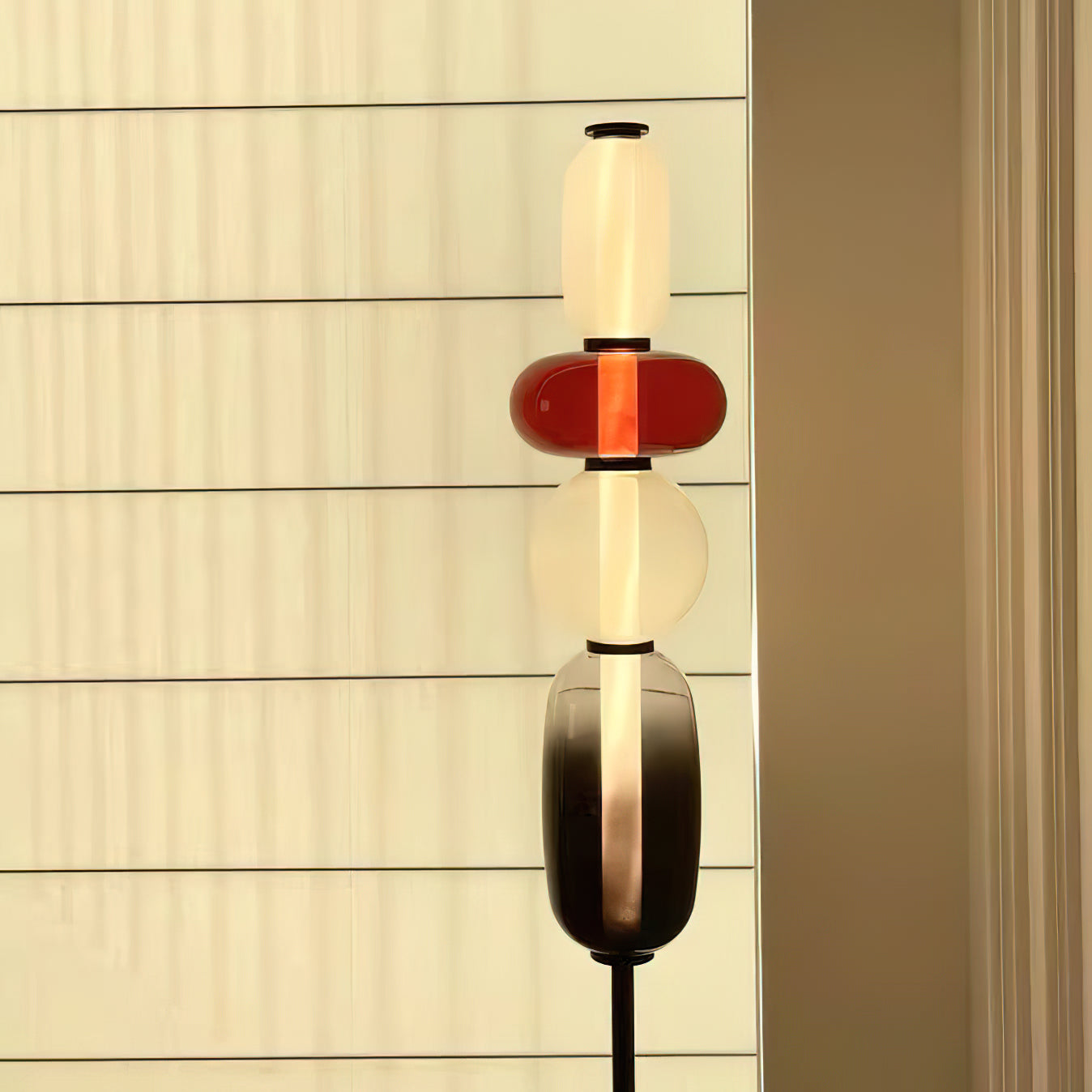 Lioroia Floor Lamp