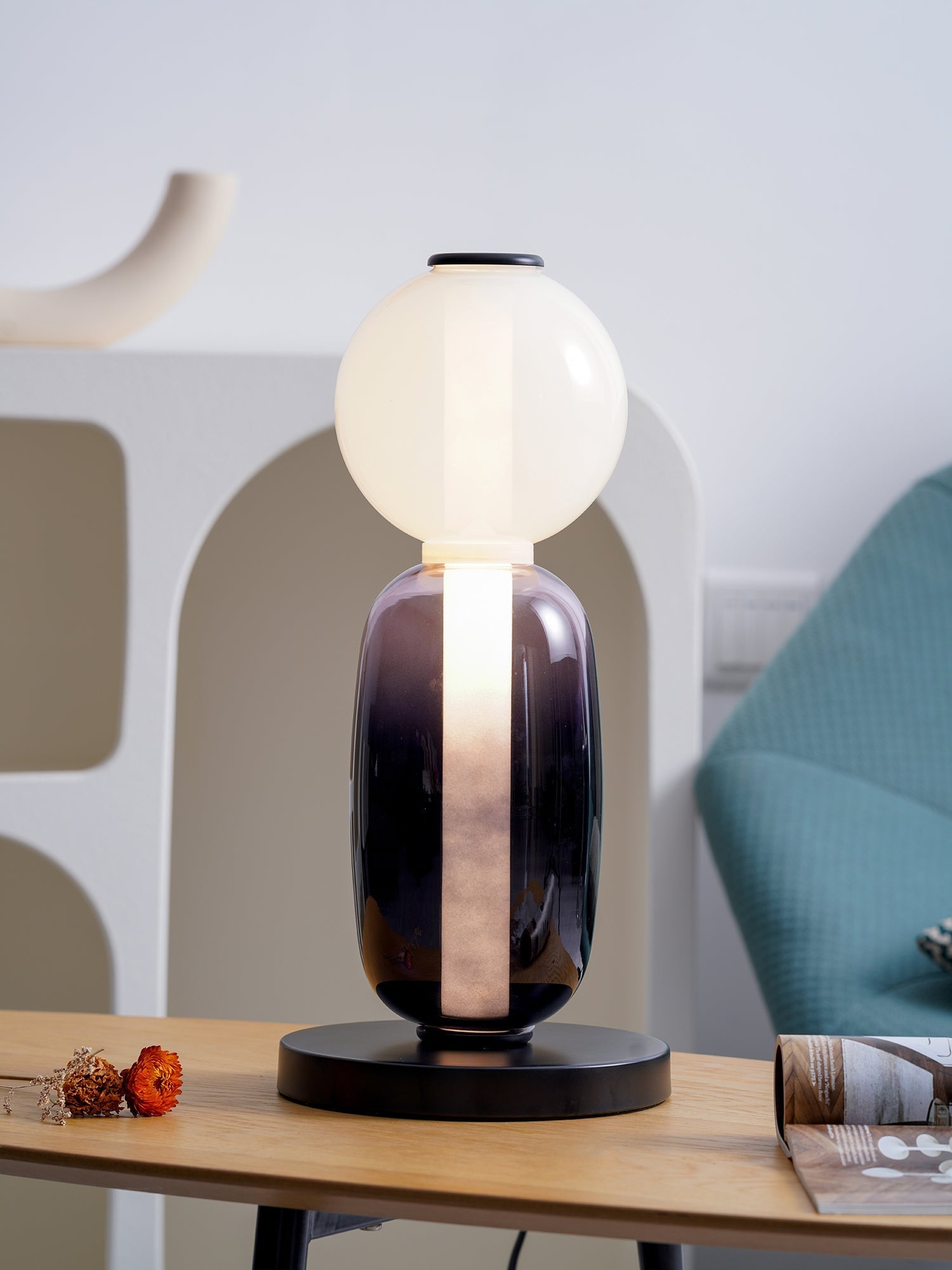 Rhovan Modern Table Lamp