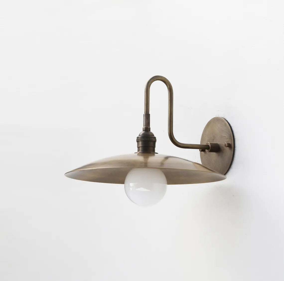 Reneneria Wall Lamp
