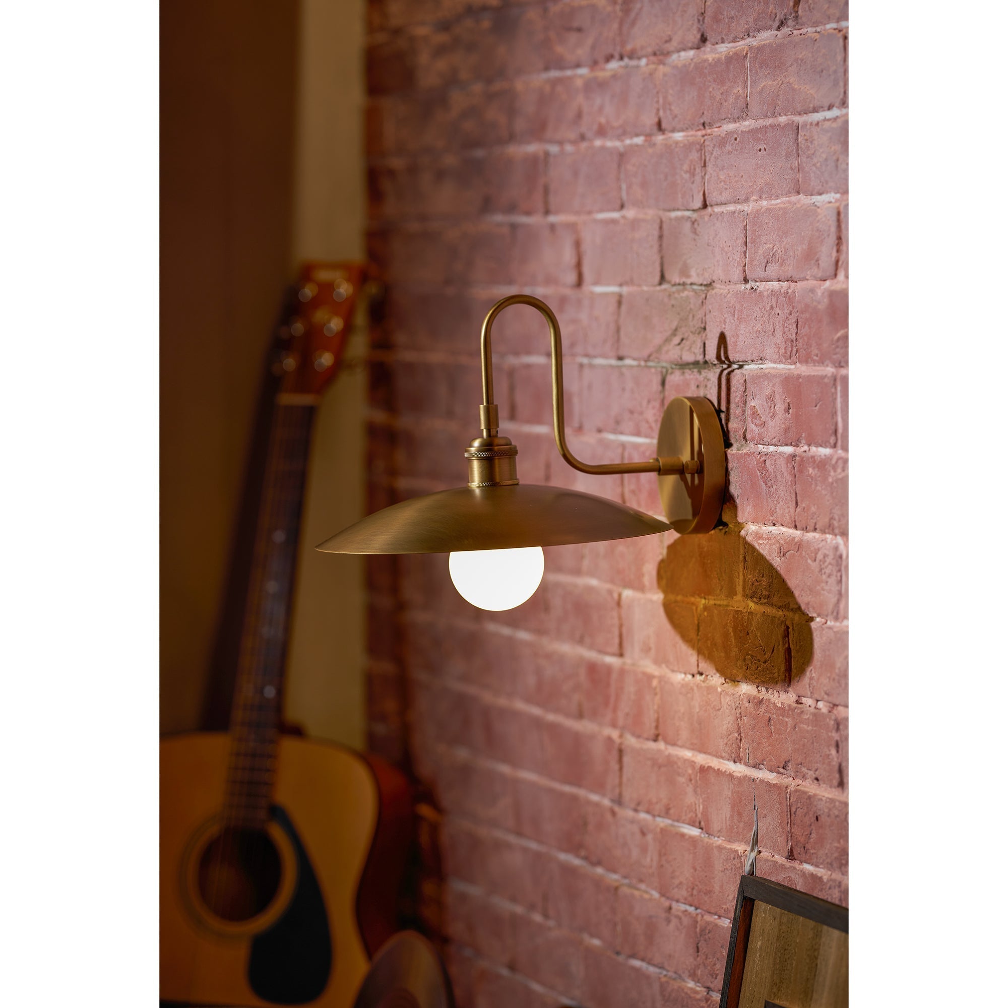 Kordel Wall Lamp