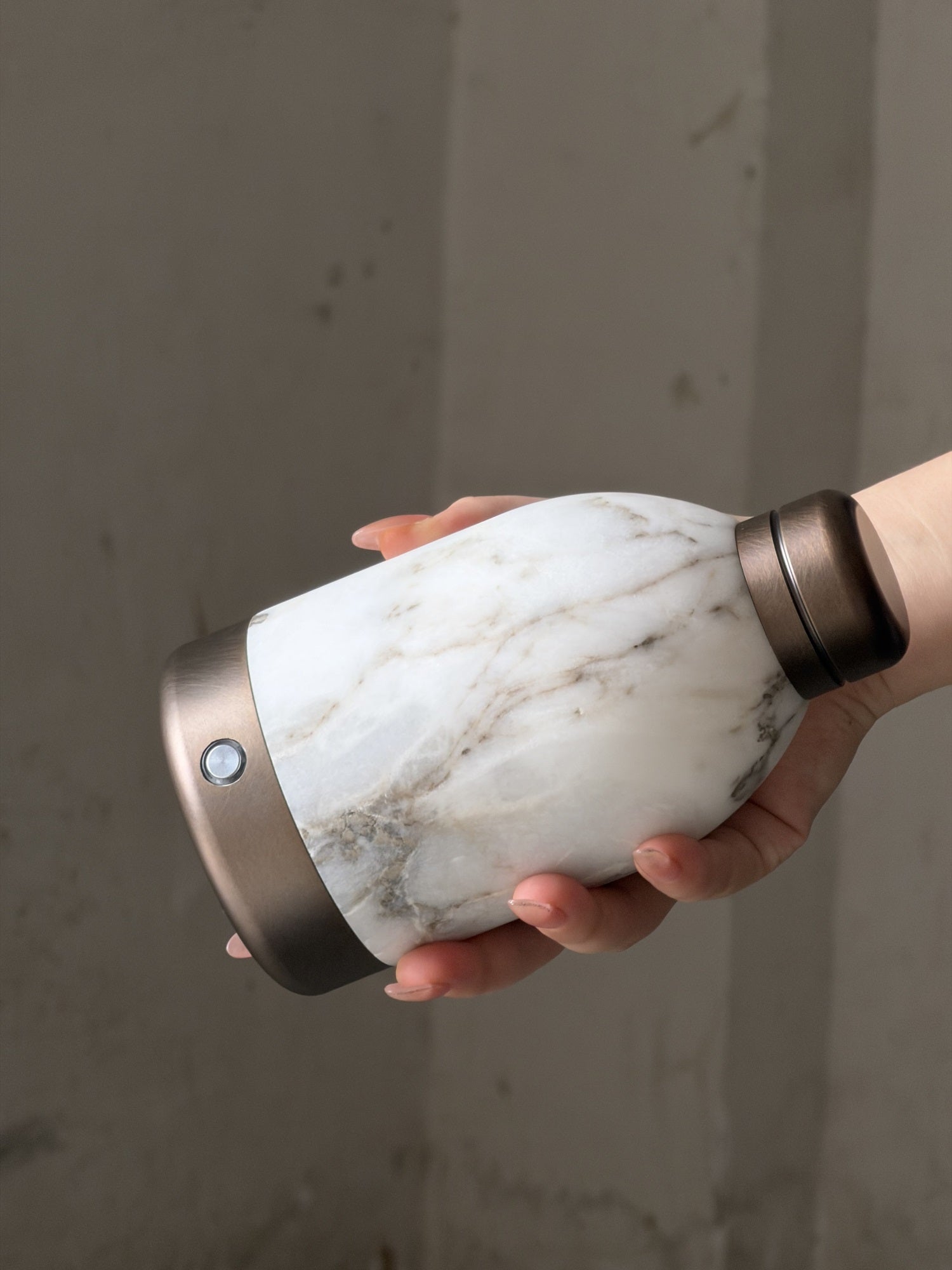 Capsule Table Lamp