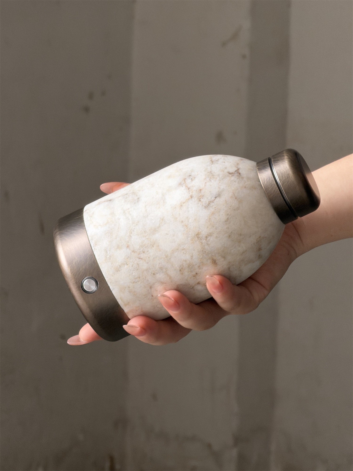 Capsule Table Lamp
