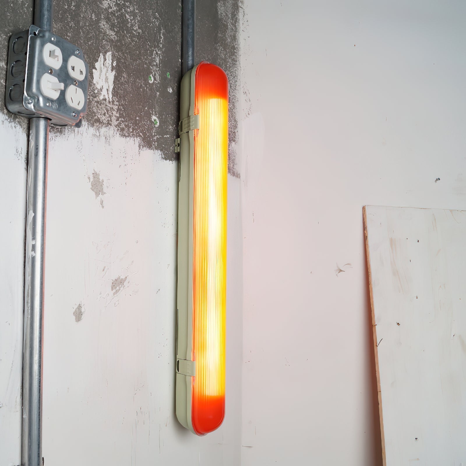 Flare Wall Lamp