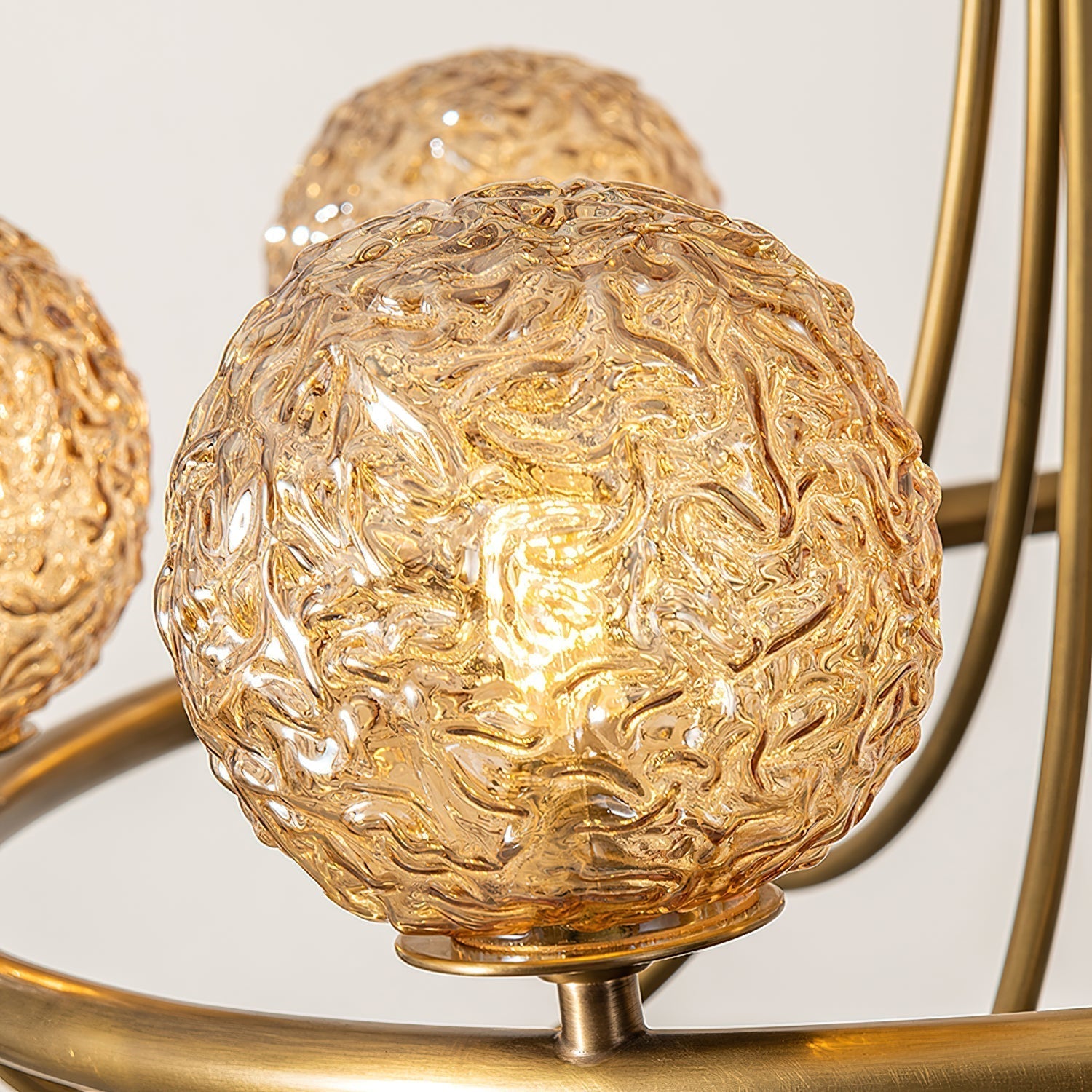 Miroreon Chandelier