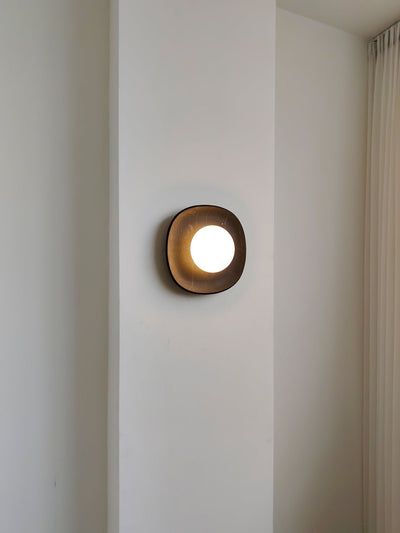 Elaeeria Cusp Sconce