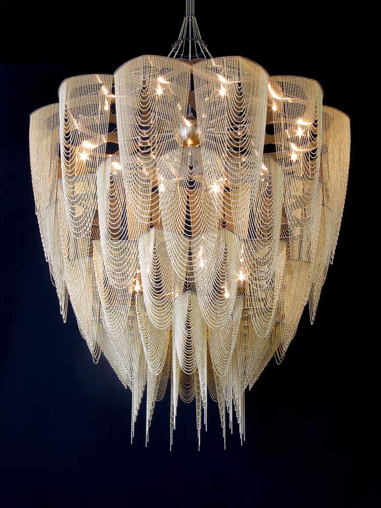 Fereraria Cascade Aluminum Chain Chandelier