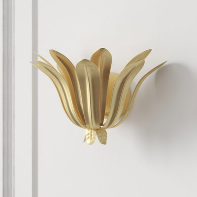 Solivette Brass Wall Lamp