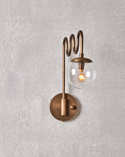 Averyn  Wall Lamp