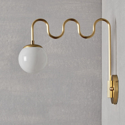 Averyn  Wall Lamp