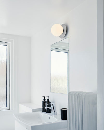 Irinor Premium Nordic Art Brass Wall Lamp