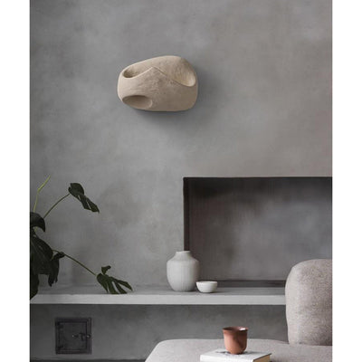 Tora Wall Lamp