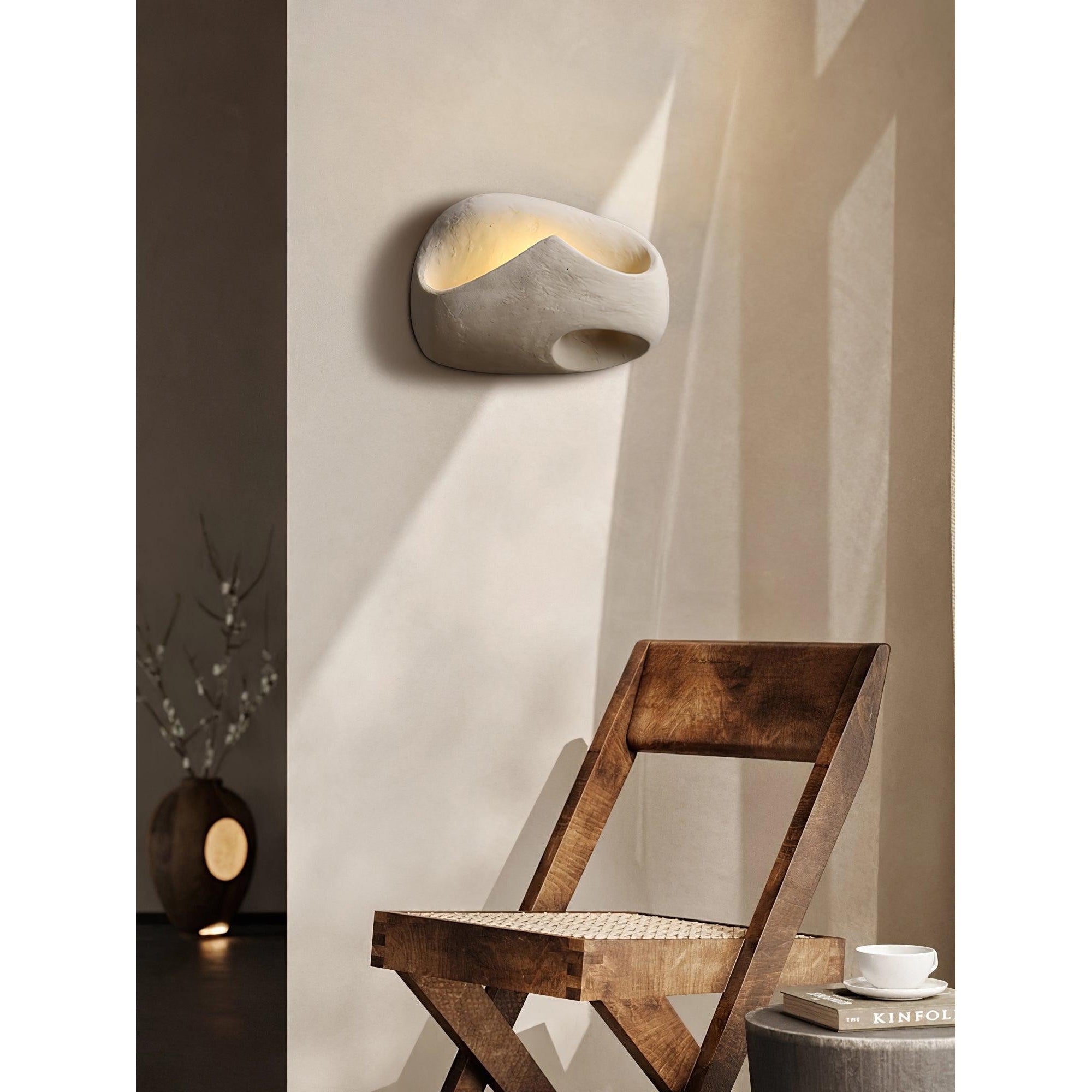 Tora Wall Lamp