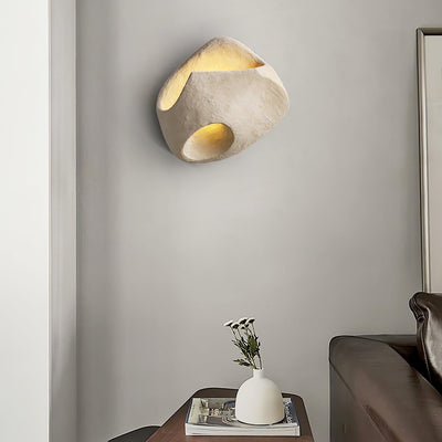 Tora Wall Lamp