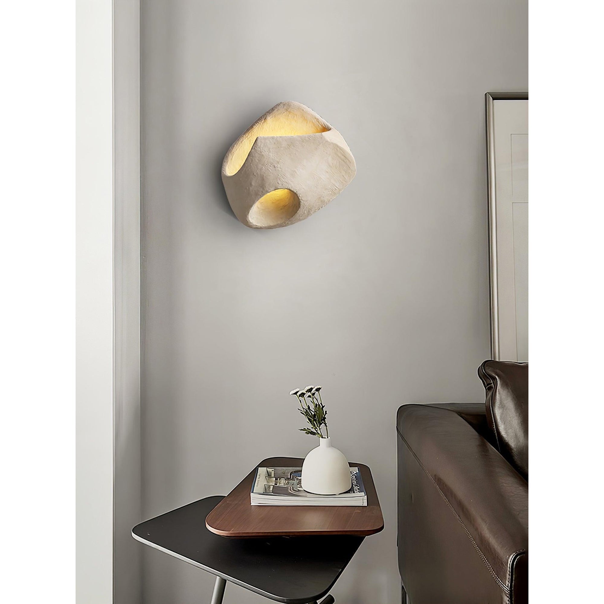 Tora Wall Lamp