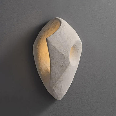 Tora Wall Lamp