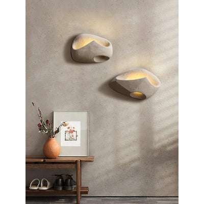 Tora Wall Lamp