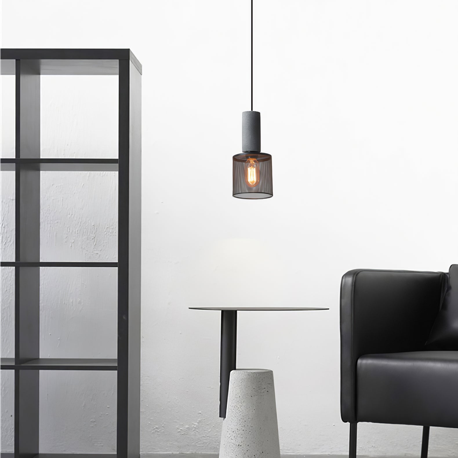 Lumeraine Cement Mesh Pendant Light