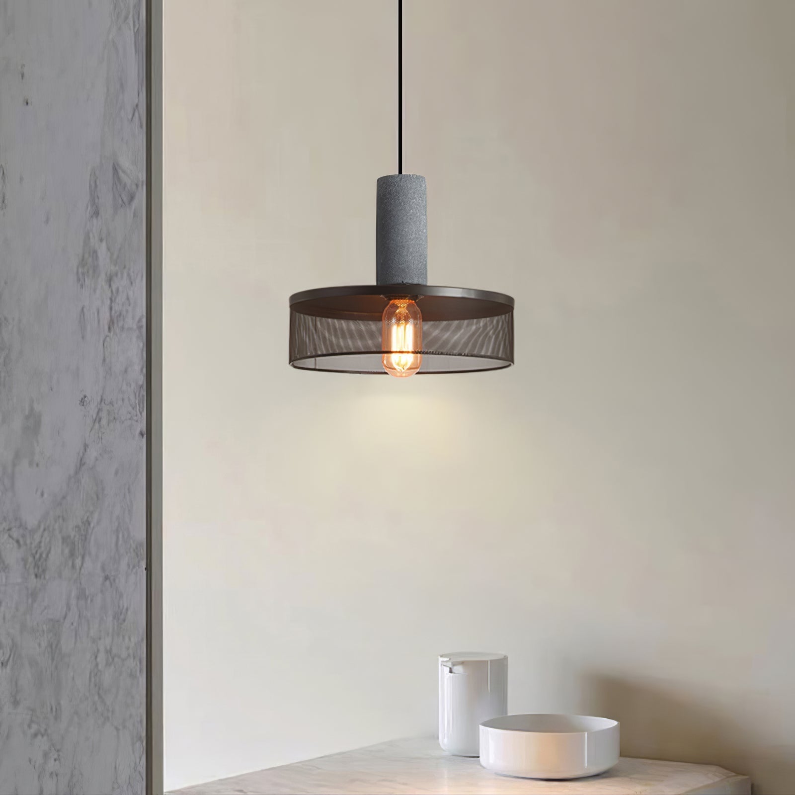 Lumeraine Cement Mesh Pendant Light