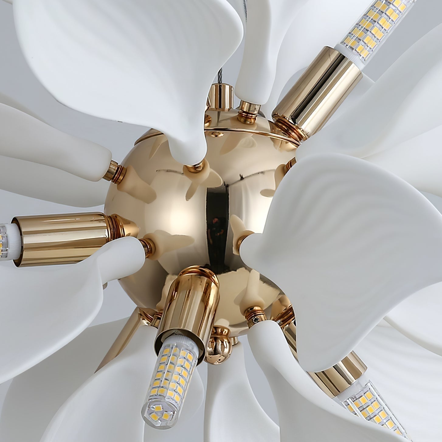 Avir Pendant Lamp Ceramic Petals Blooming