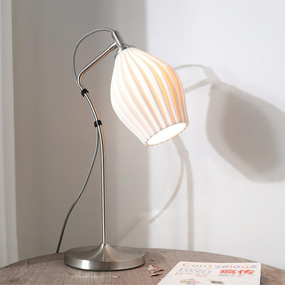 Cirarina Vintage Table Lamp