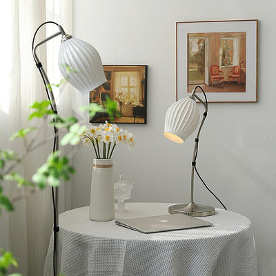 Cirarina Vintage Table Lamp