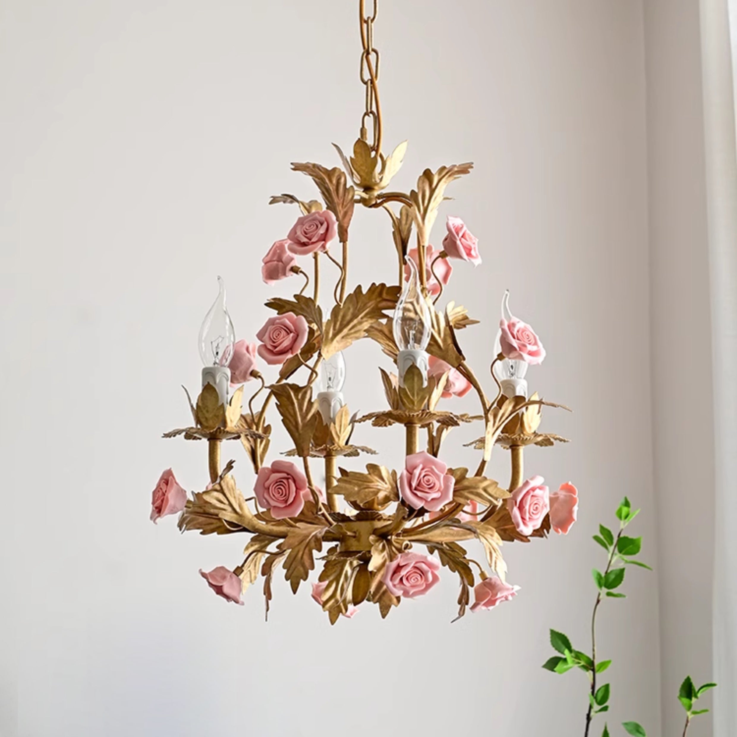 Orelelian Chandelier