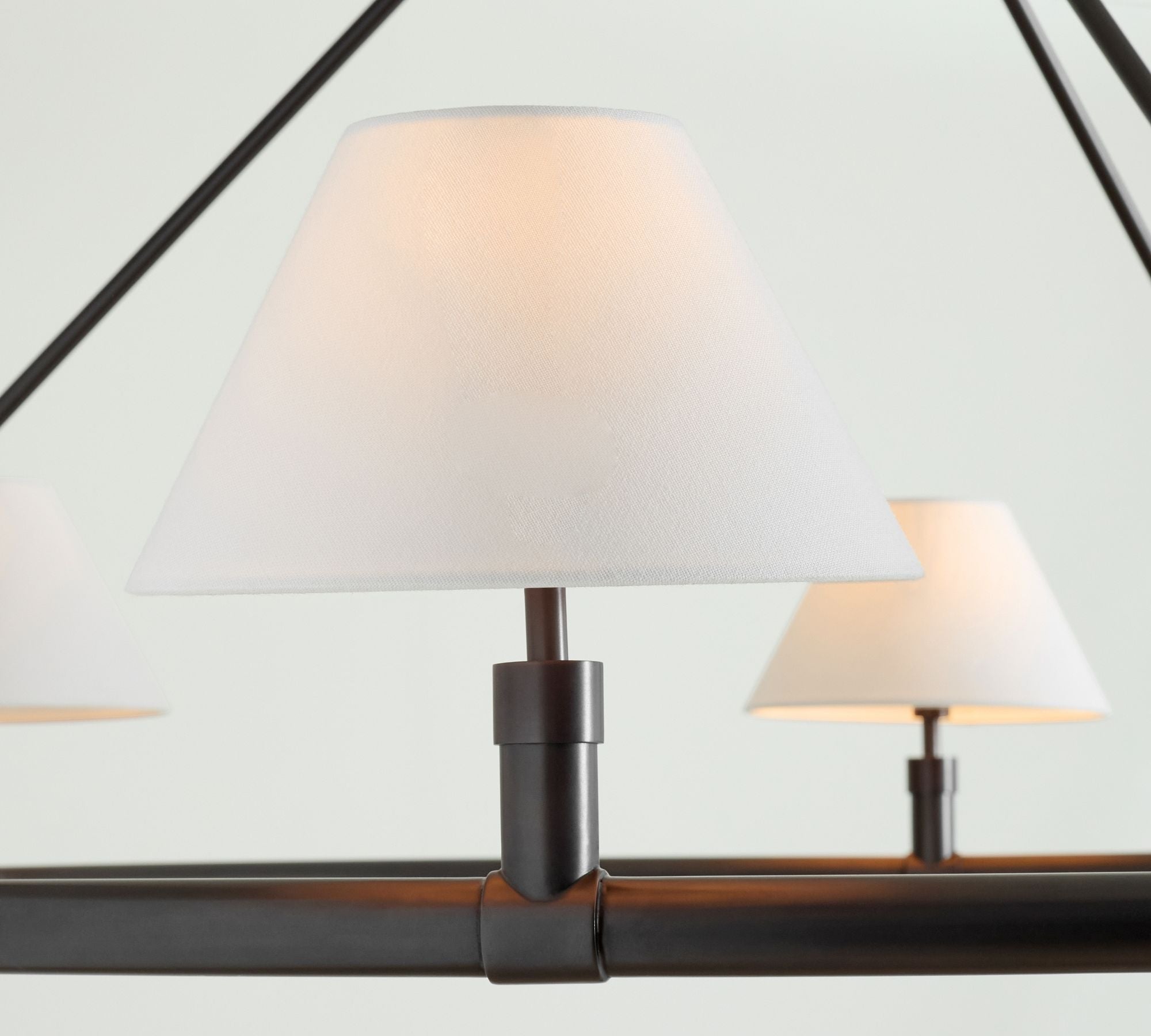 Nororiel Chandelier