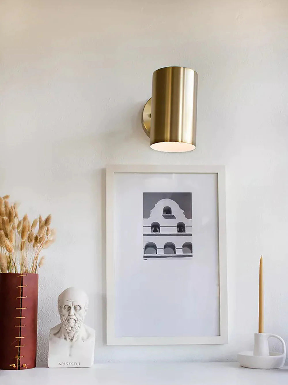 Veliriella Wall Lamp