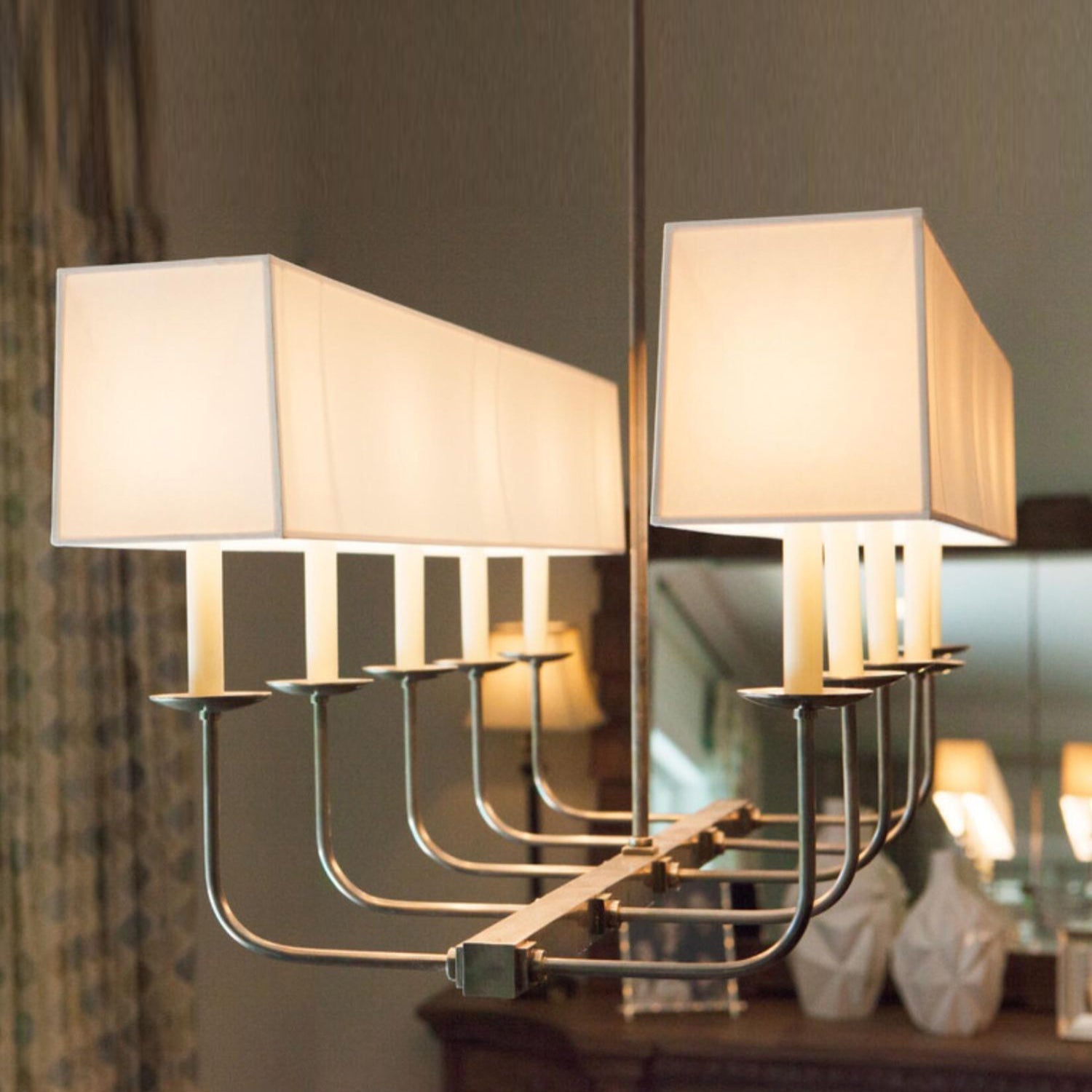 Avenerira Linear Chandelier