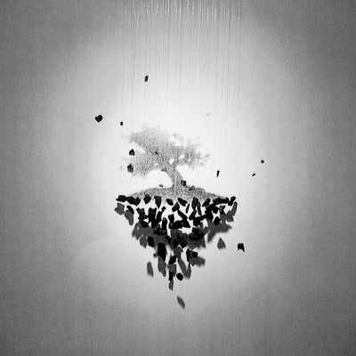 Orinridge Black Stones Chandelier