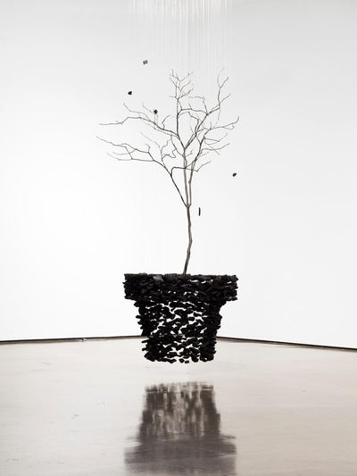 Orinridge Black Stones Chandelier