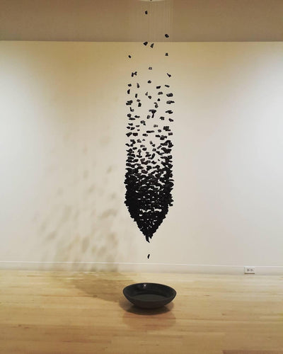 Orinridge Black Stones Chandelier