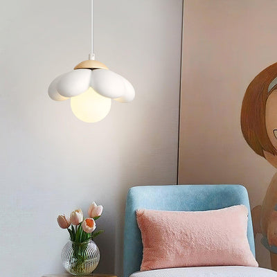 Clae Resin Cozy Artistic Pendant Lamp
