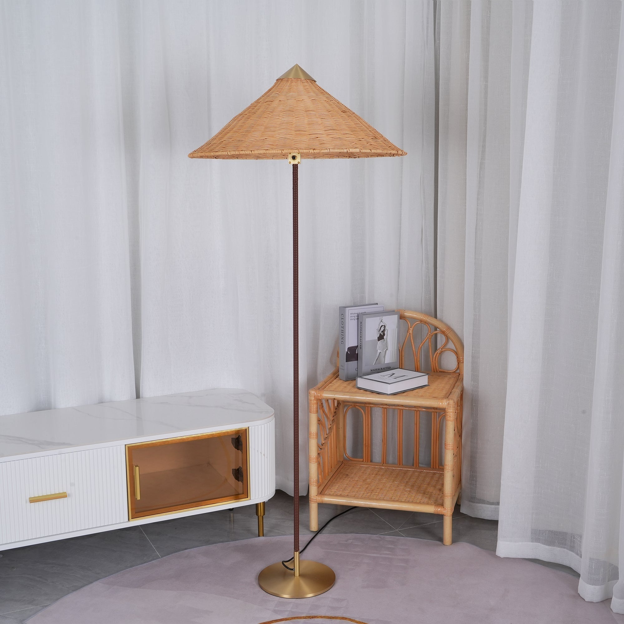Docor Minimalist Floor Lamp