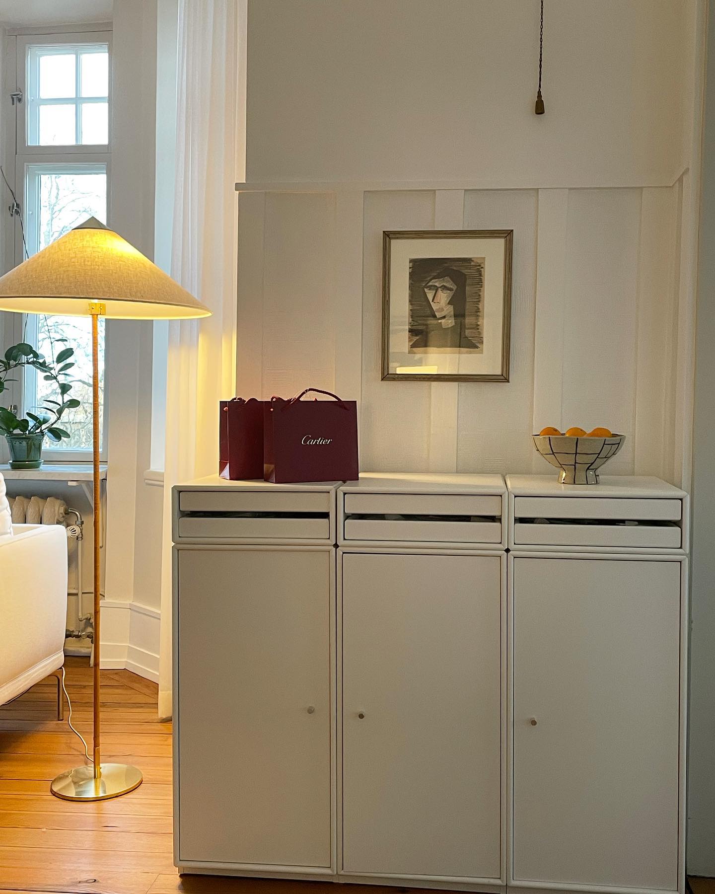 Docor Minimalist Floor Lamp