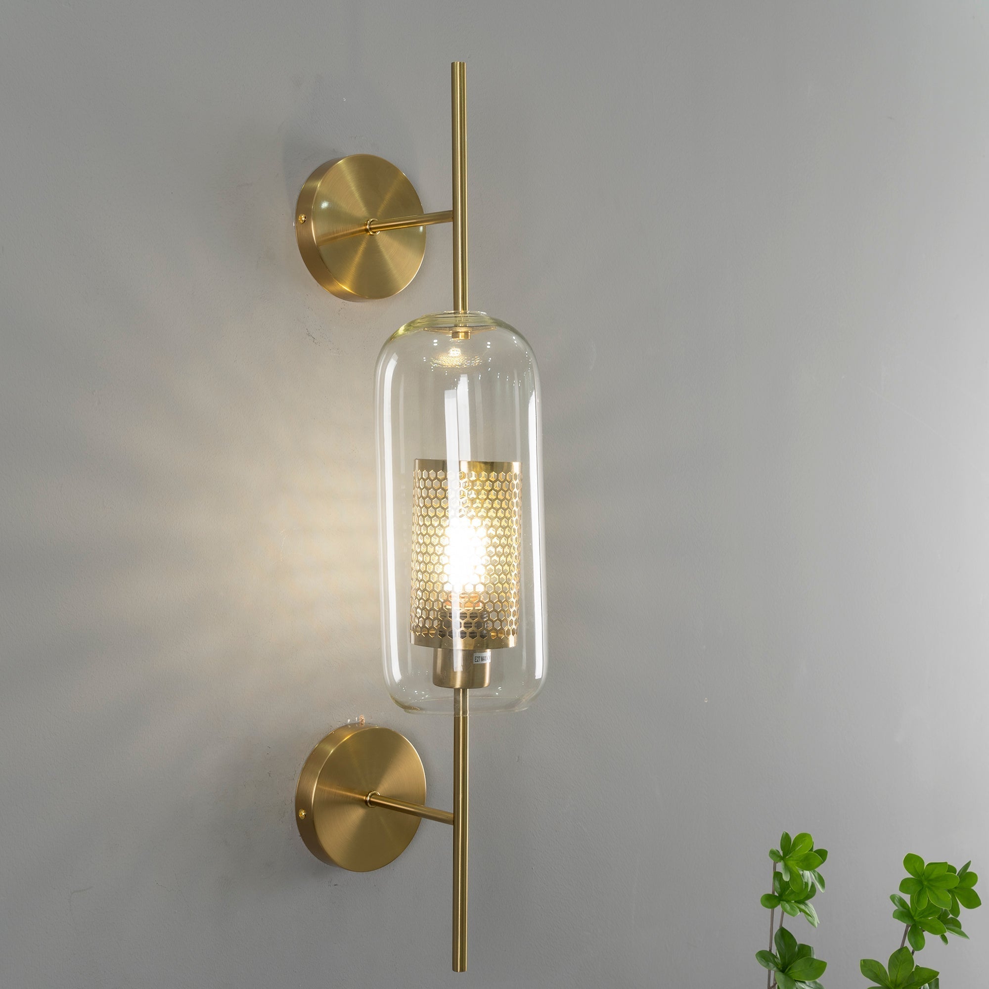 Peta Premium Nordic Art Glass Wall Light