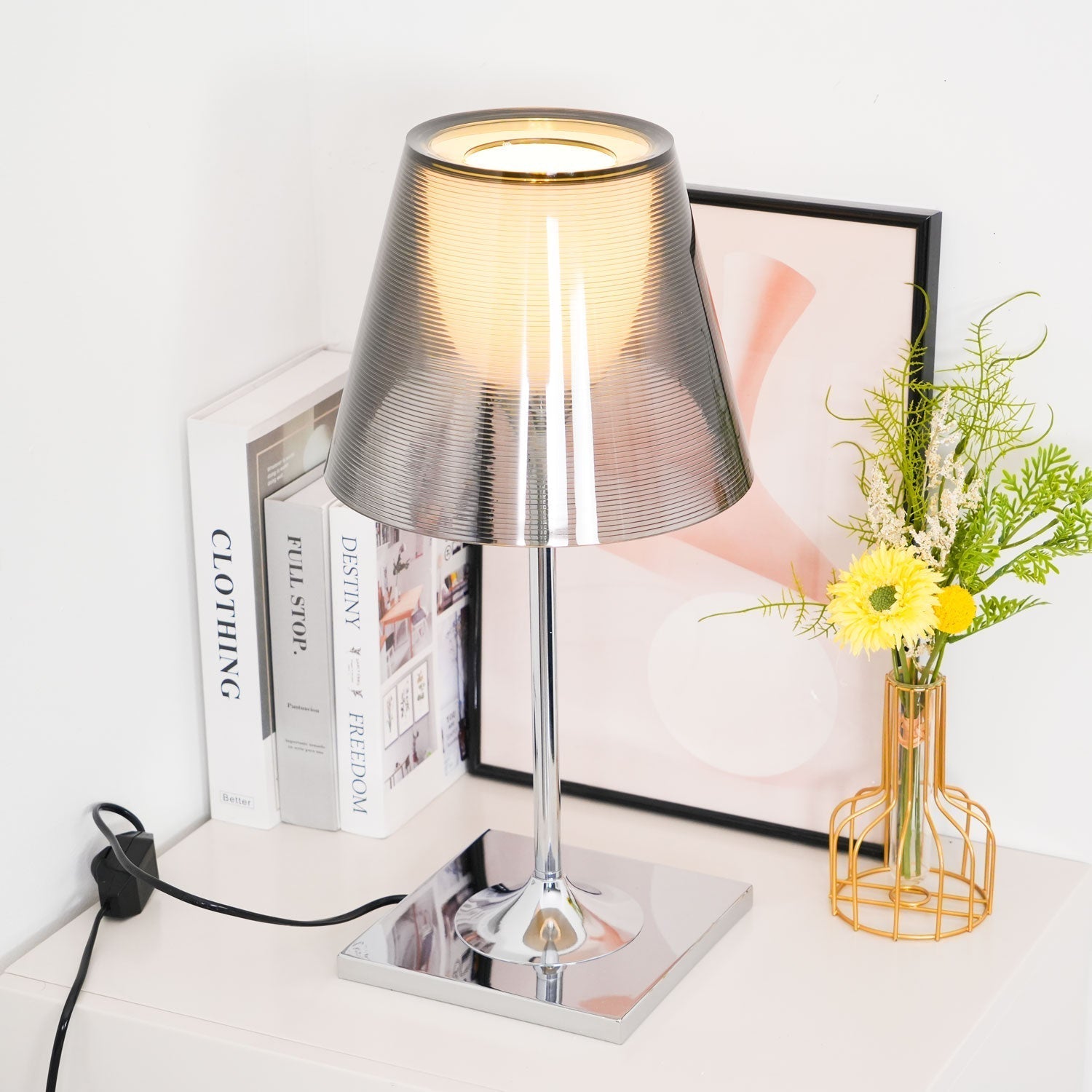 Bravon Plastic Table Lamp