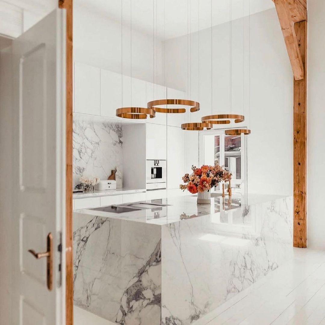 Frixx Modern Minimalist Chandelier
