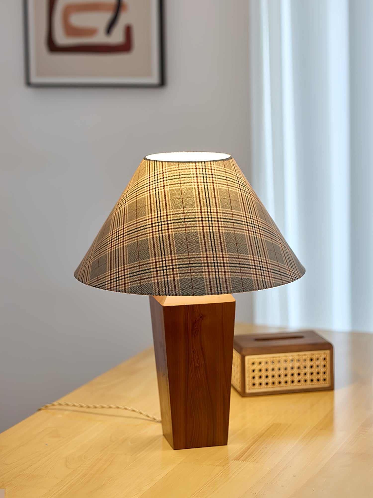 Wokel Minimalist Wood Table Lamp