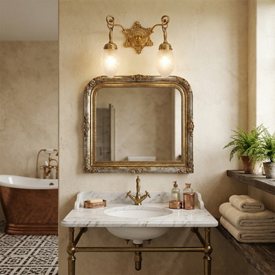 Varessa Classic Wall Lamp