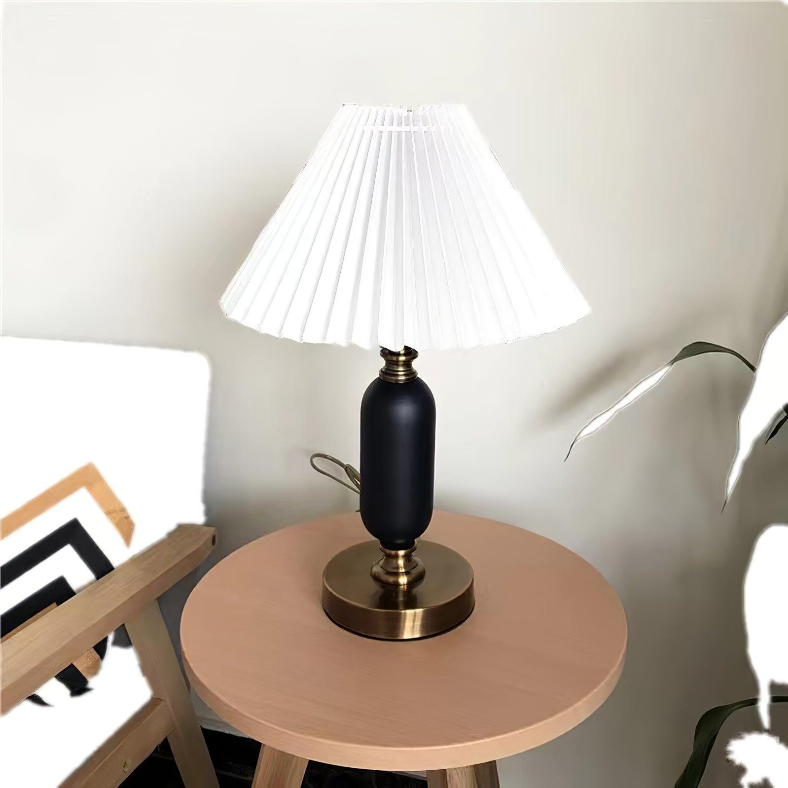 Aurmarila Fabric Table Lamp