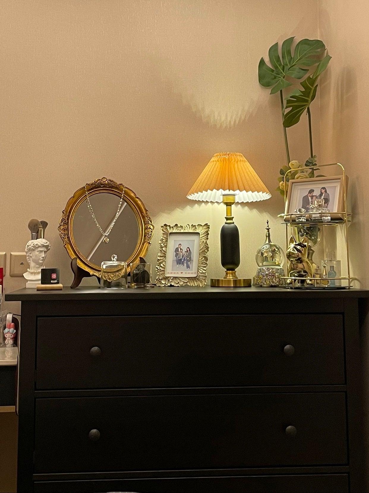 Aurmarila Fabric Table Lamp