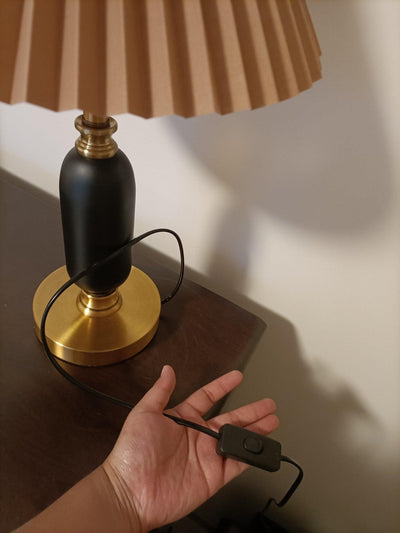 Aurmarila Fabric Table Lamp